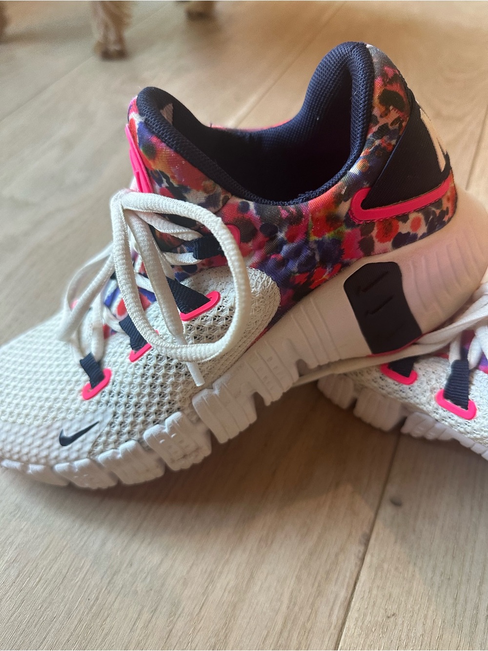 Nike White Sneakers with Pink and Multicolor Accents, Excellent Condition!